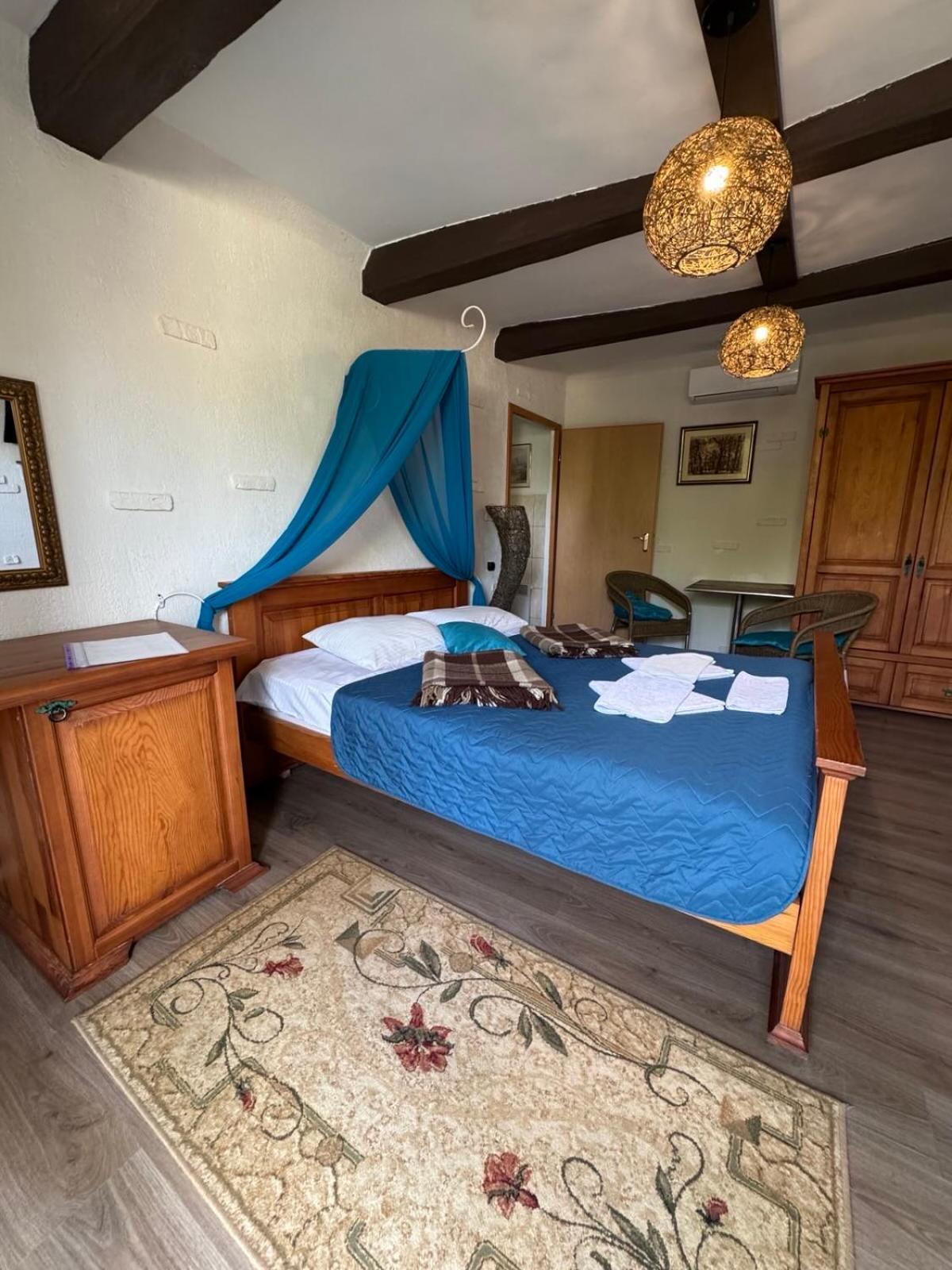 Mayak Resort Kam'yani Potoky Luaran gambar